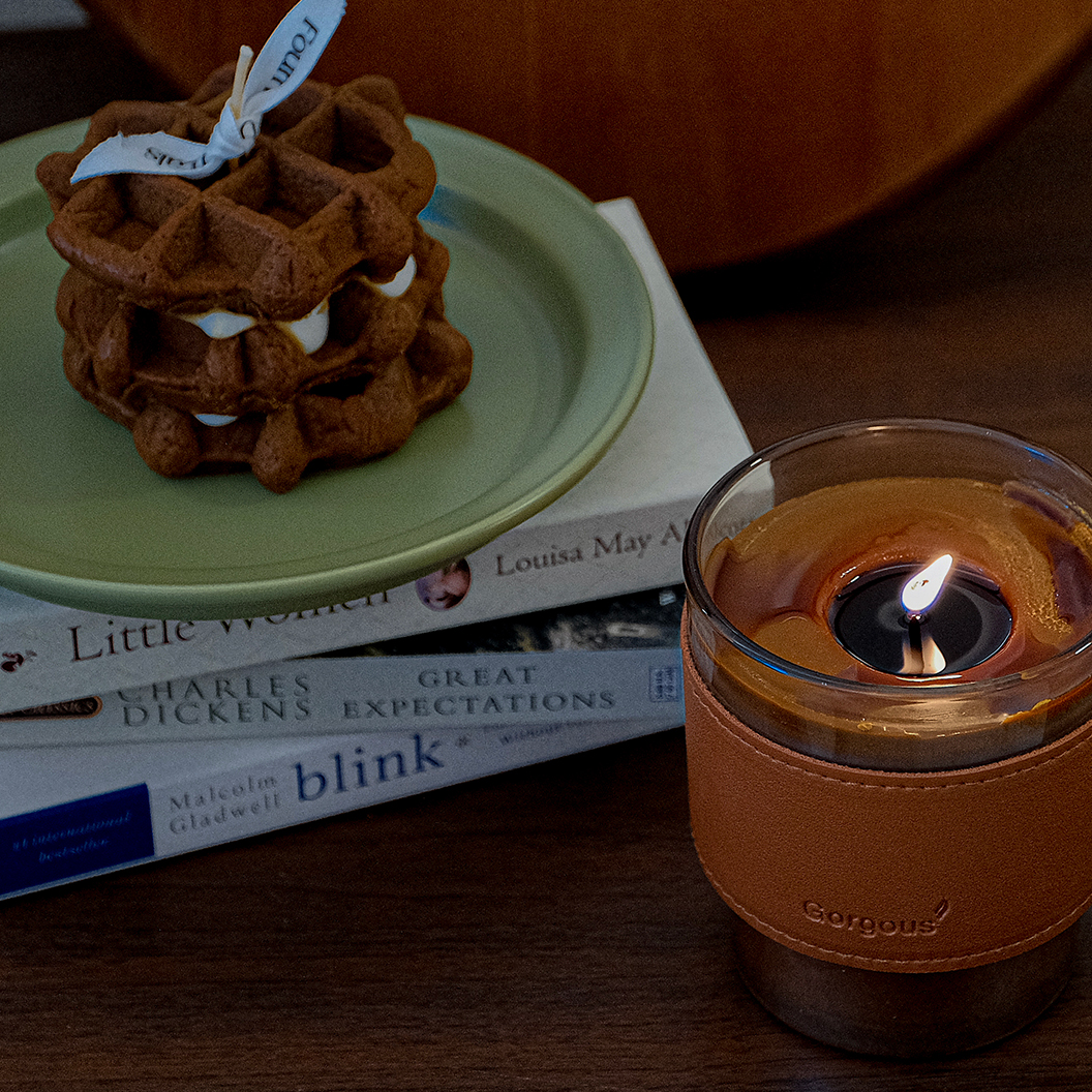 Creamy Dessert Waffle Scented Candle