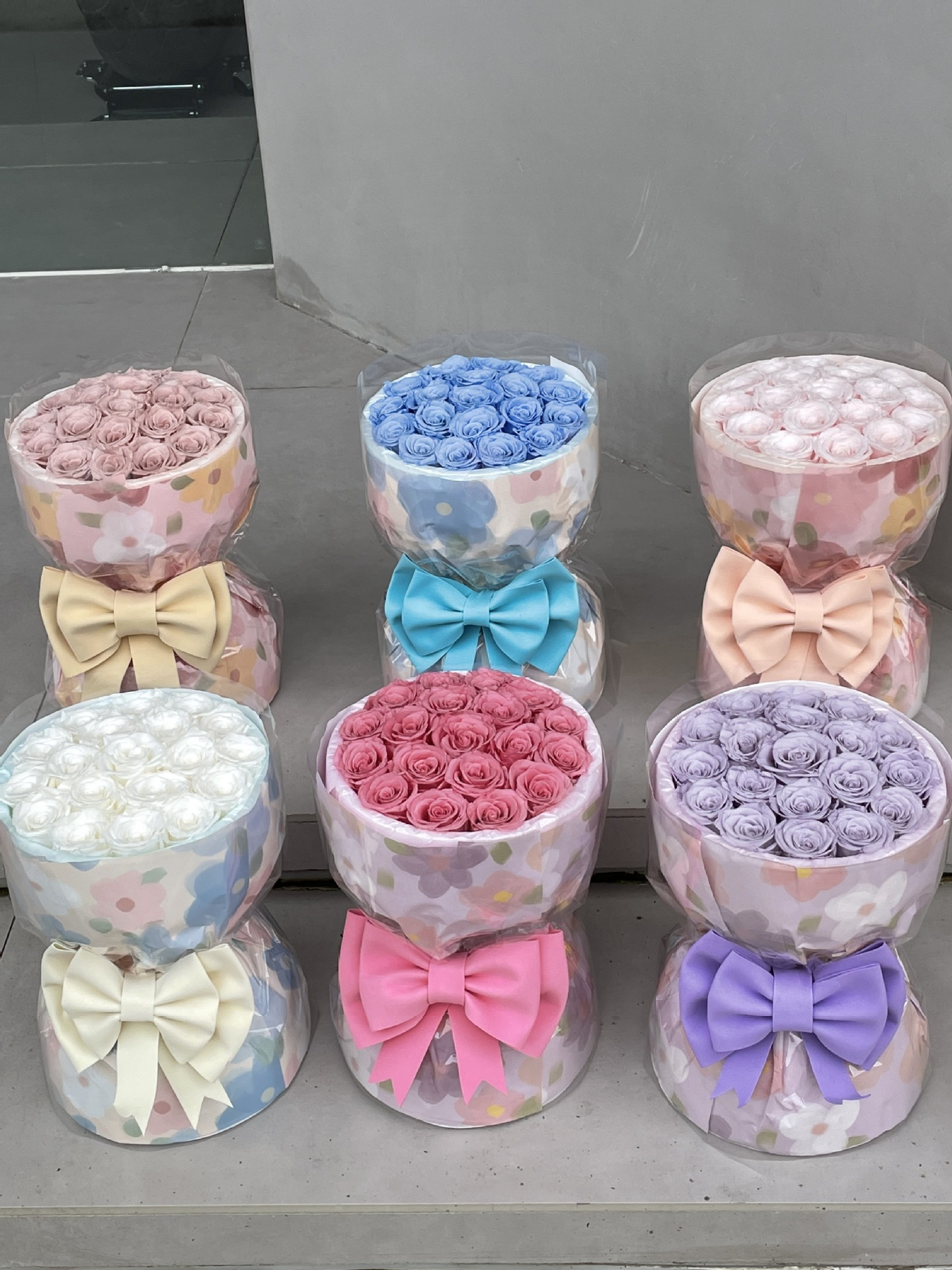 Bow-knot Preserved Flower Bouquet