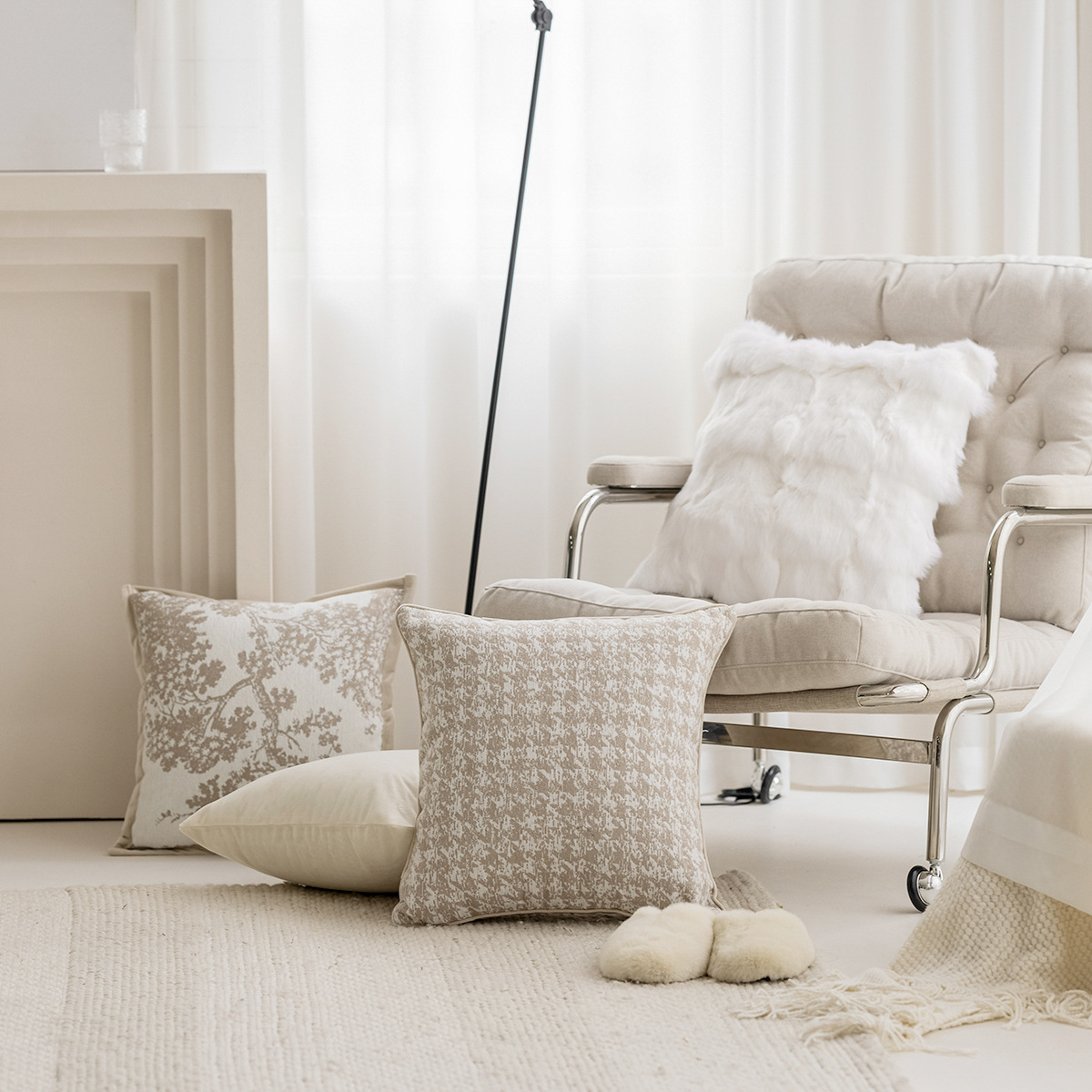 Beige Light Luxury Throw Pillow