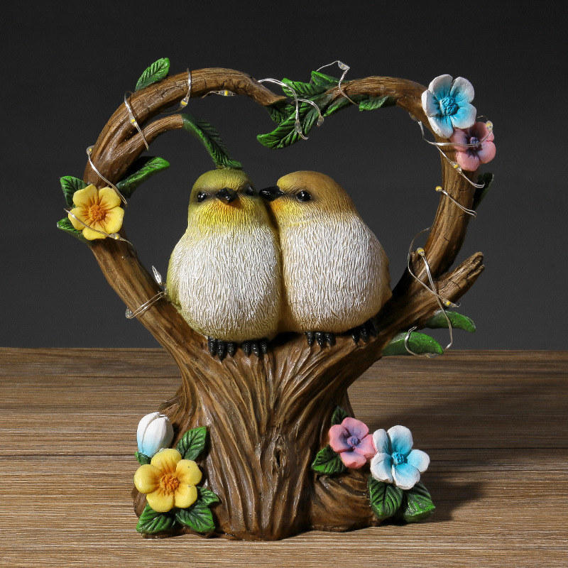 Outdoor Heart Shaped Couple Bird Statues Garden Solar Light