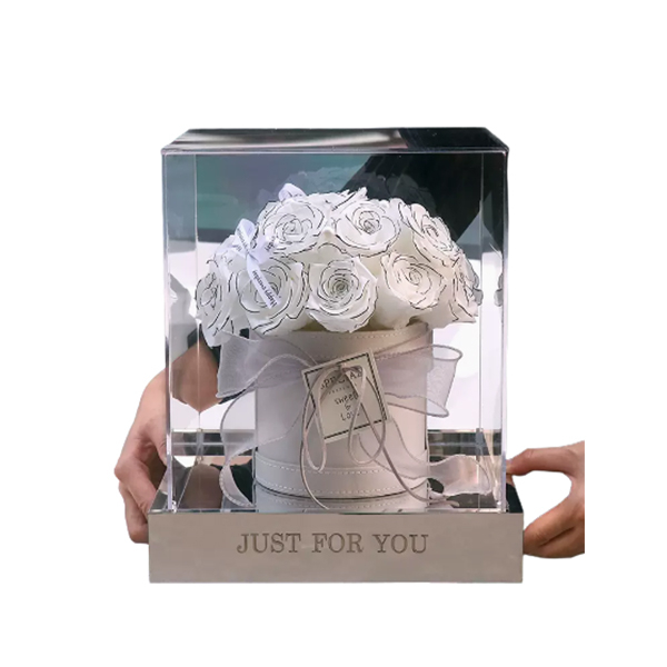 19 Roses Cuddle Bucket
