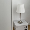 White Simple Style Table Lamp