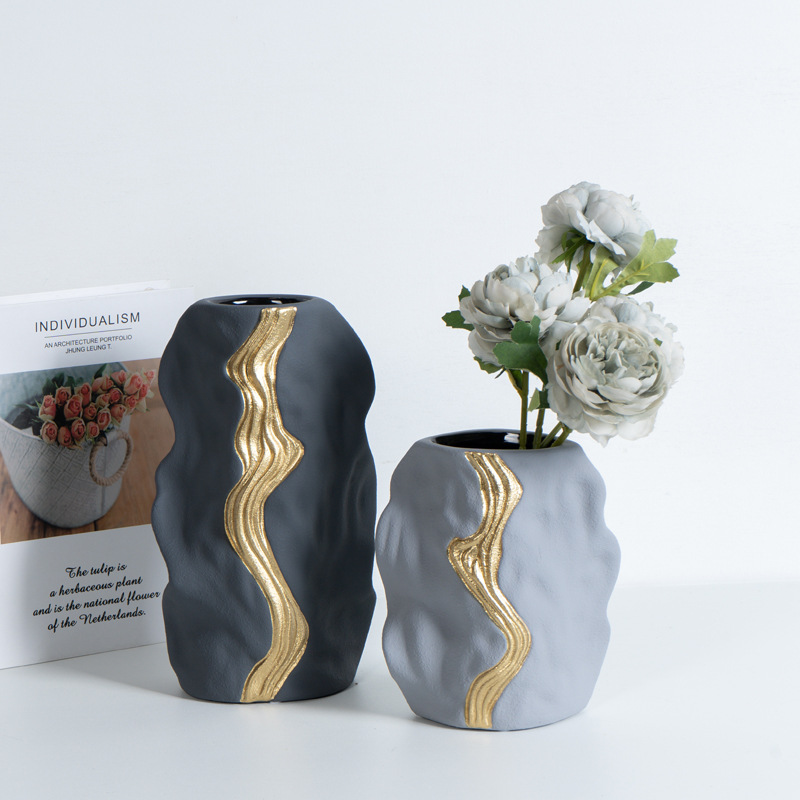 Luxury Geometric Vase Decoration