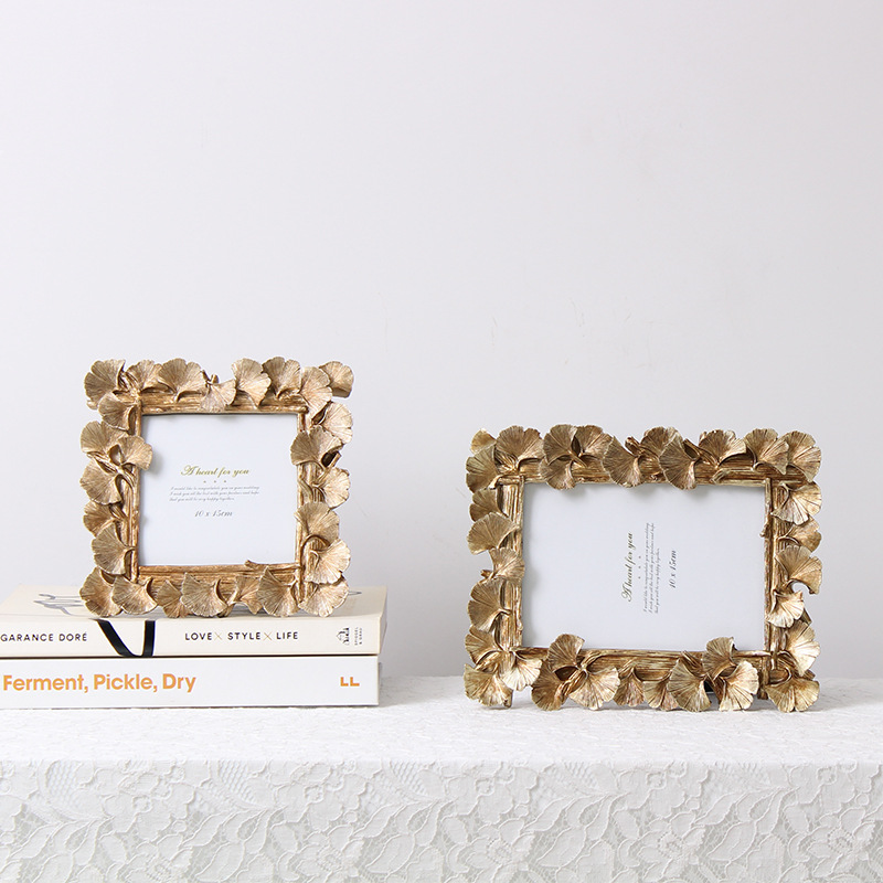 Baroque American Vintage Photo Frame