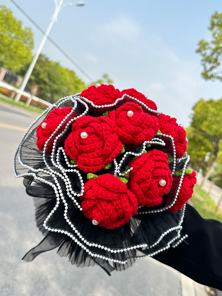 Hand Knitted Bouquet Valentine's Day Gift