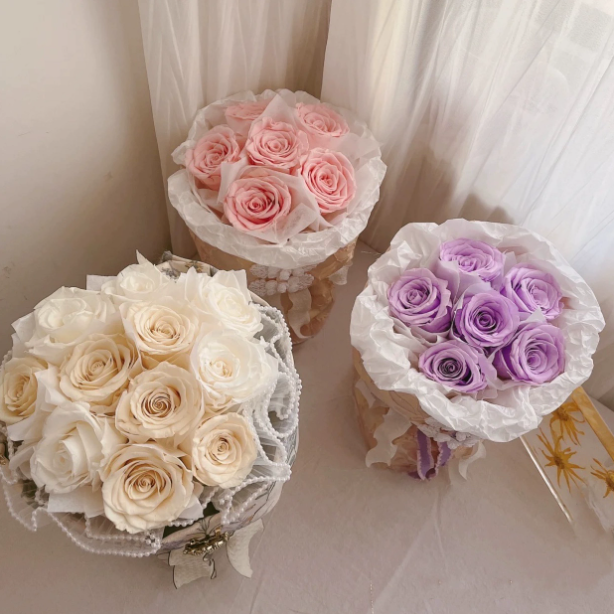 Elegant Color Preserved Flower Bouquet