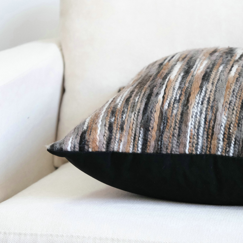 Coarse Wool Thread Throw Pillow