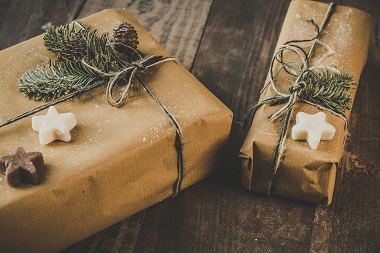 How To Buy A Festival Gift On A Shoestring Budget