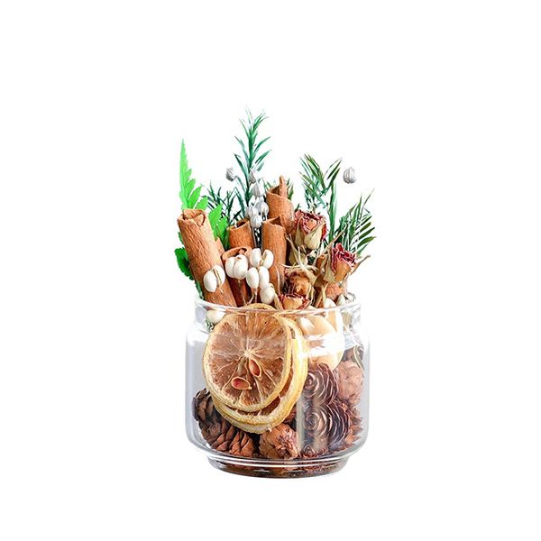 Indoor Decorative Ornaments with Dried Cinnamon Flowers