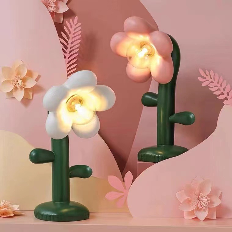 Pink Flower Table Lamp 
