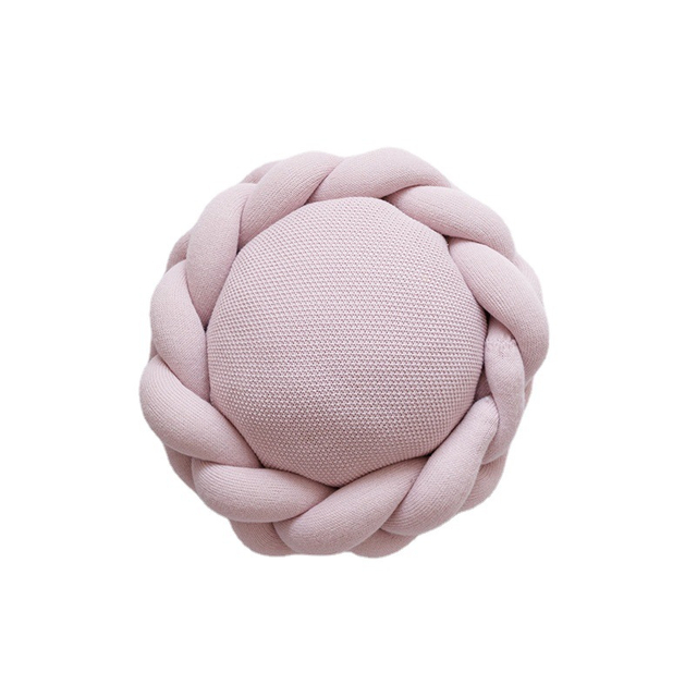 Round Wreath Detachable Throw Pillow