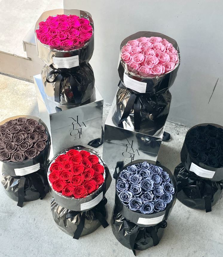 Dark Style Preserved Flower Bouquet