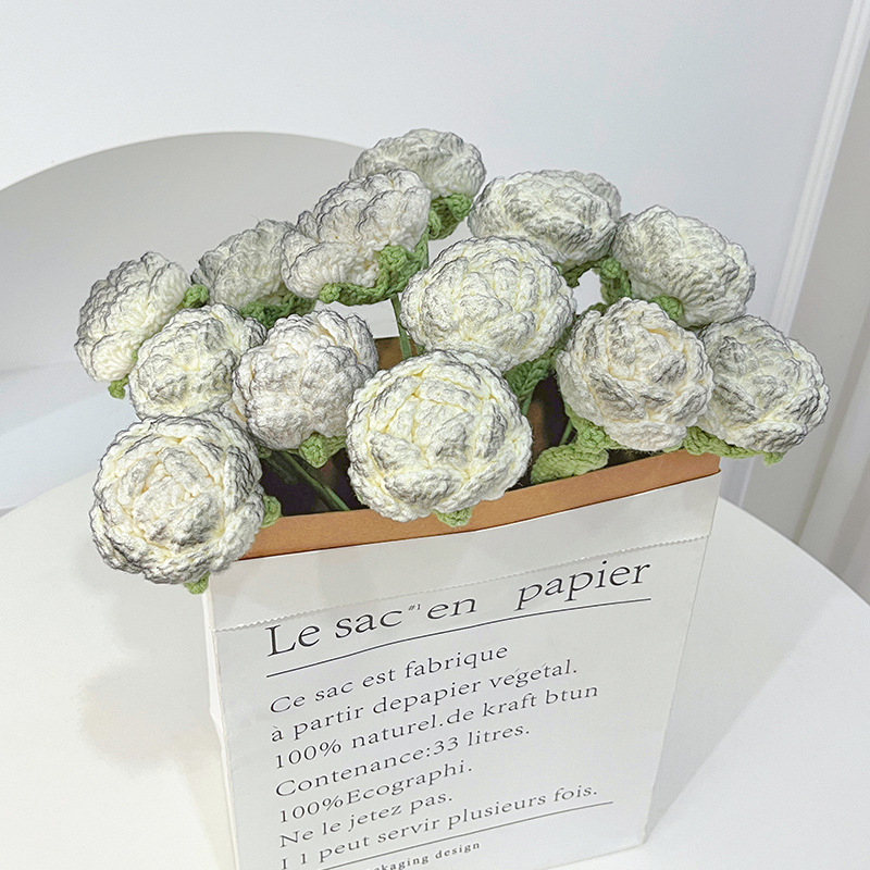 Handmade Knitted Gradient Rose