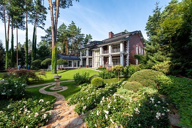What is decorative gardening