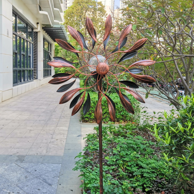 Vintage Bronze Leaves Wind Spinner Outdoor Garden Decor