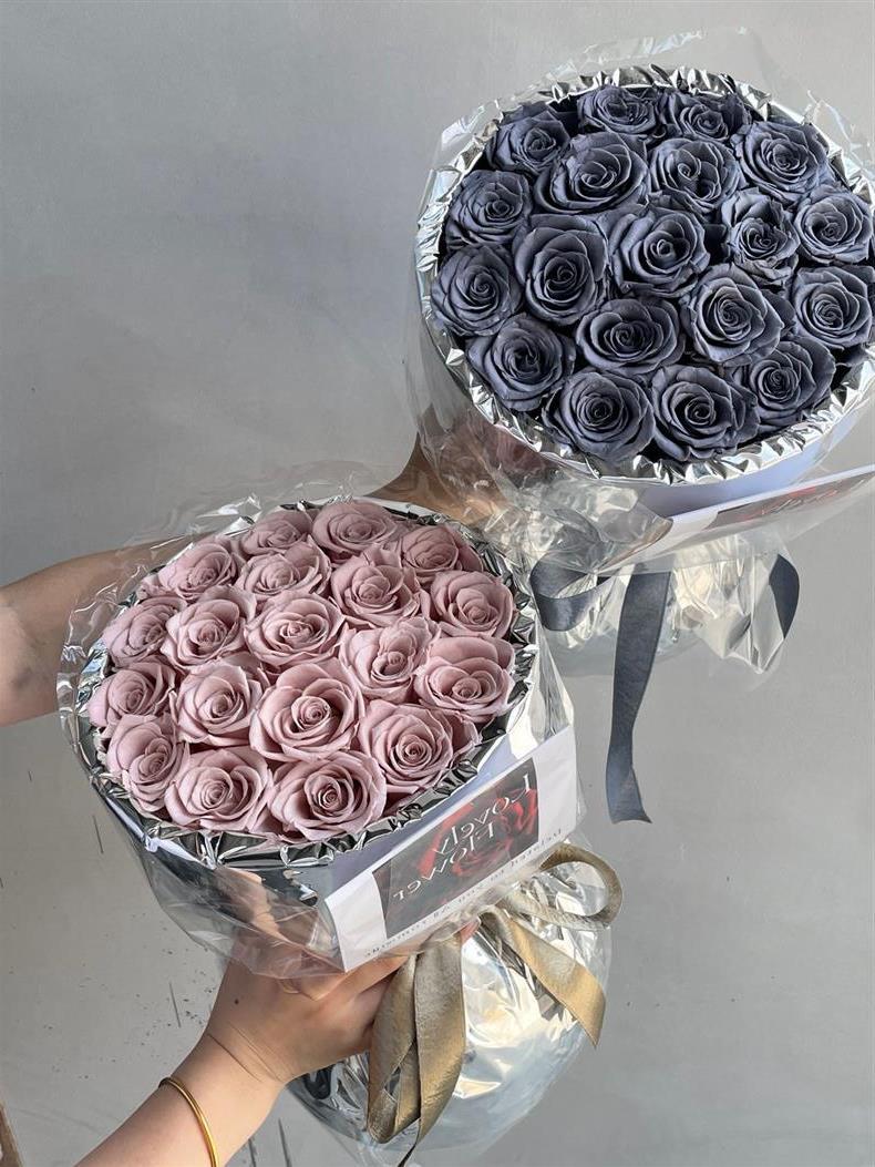 Metal Style Preserved Flower Bouquet