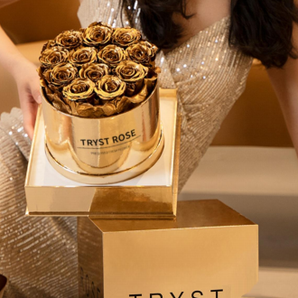 Eternal Flower Roses Gold And Silver Bucket