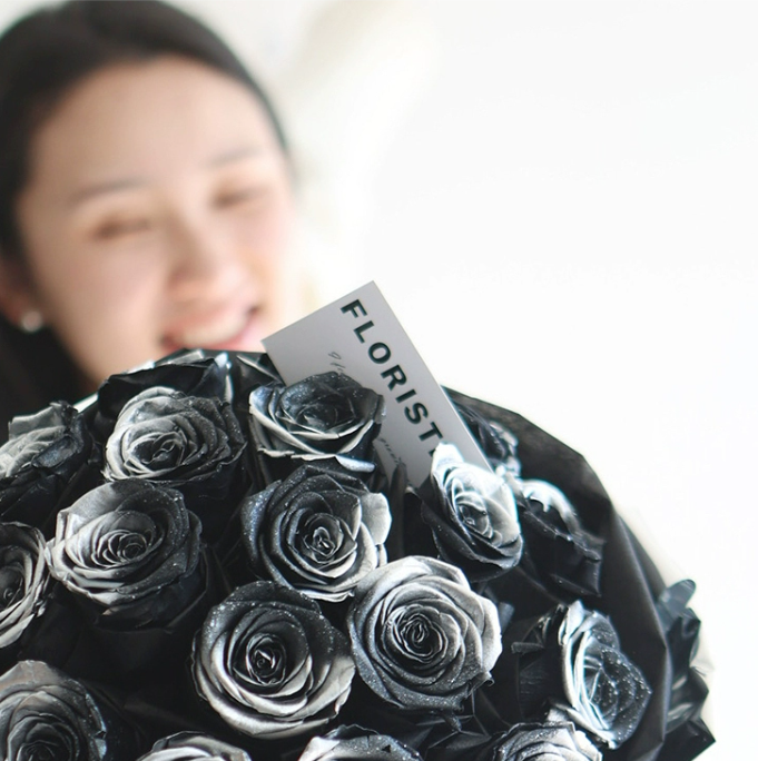 Color Contrasting Preserved Flower Bouquet