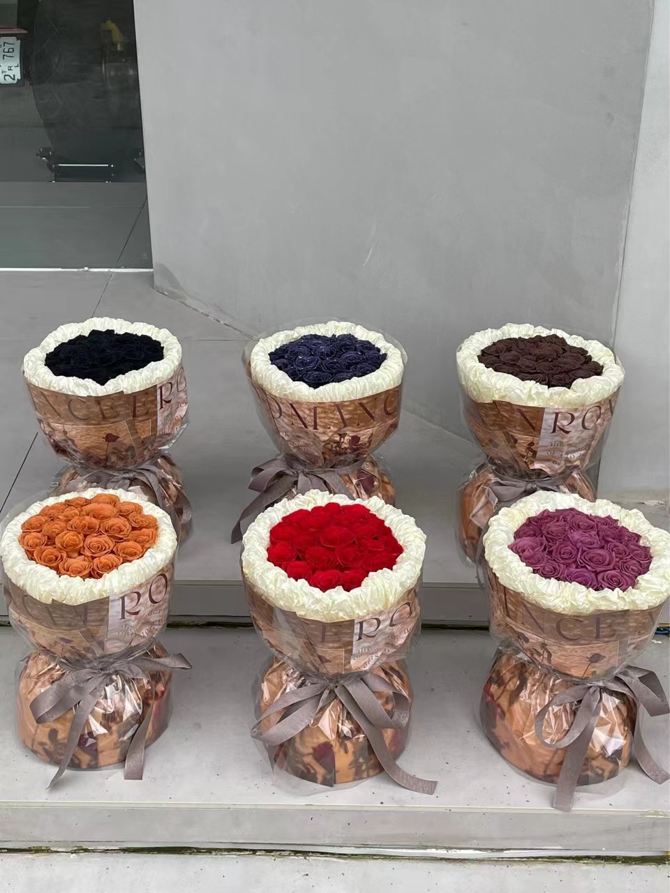 Roman Style Preserved Flower Bouquet