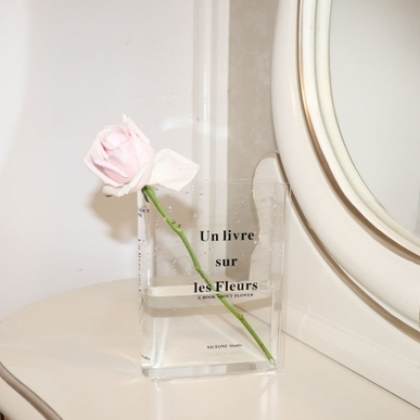 Book Series Vase Decoration